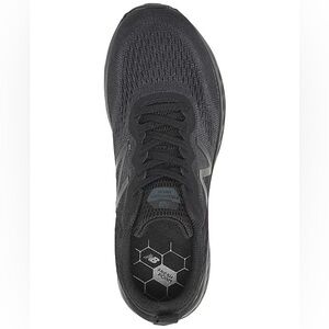 New Balance Fresh Foam Arishi V3 Men’s Running Shoes – Size 8 – Black –Brand New
